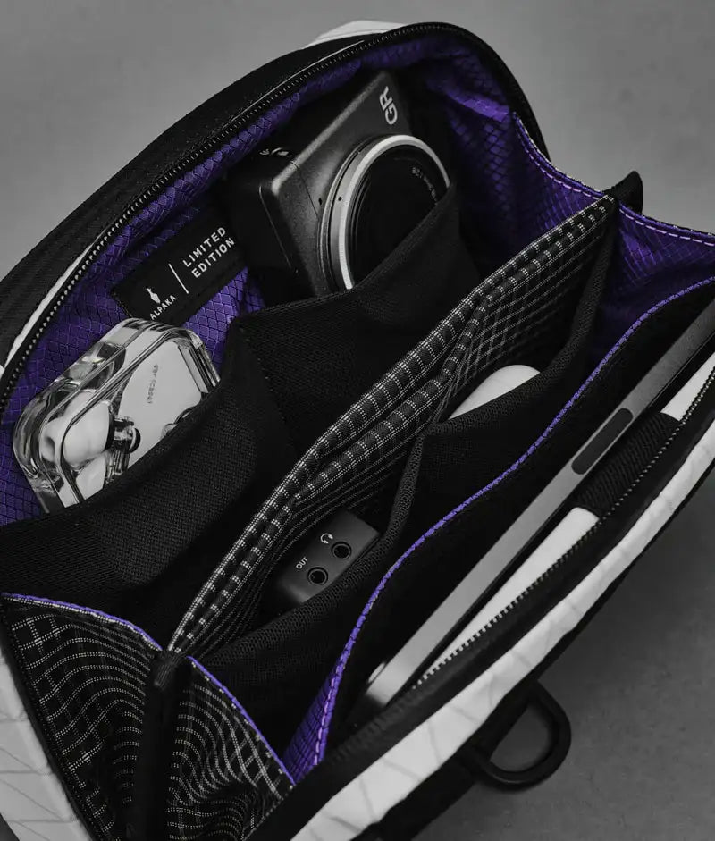 Alpaka Tech Case